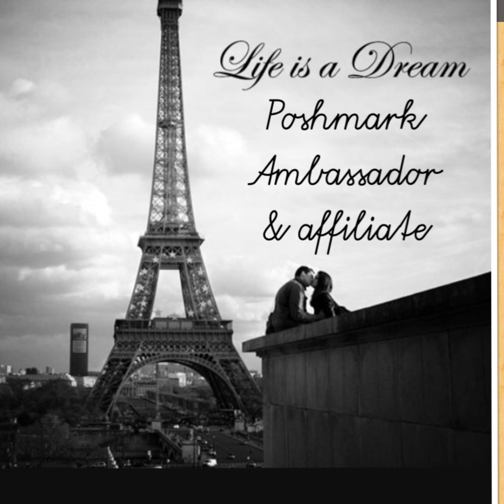 ⭐️Poshmark Ambassador Status ⭐️